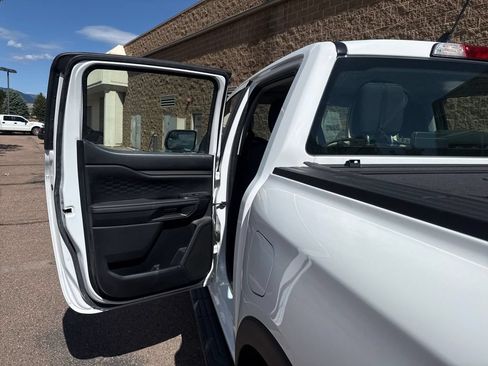 Used 2024 Ford Ranger XL w/ Trailer Tow Package AWD/4WD image 21