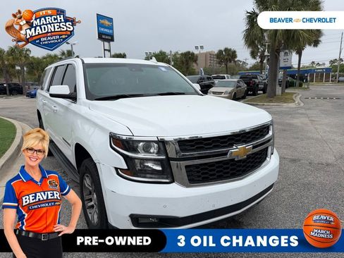 Used 2019 Chevrolet Suburban LT image 2