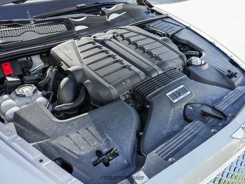 Used 2017 Bentley Bentayga image 18