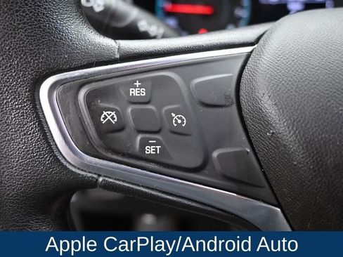 Used 2018 Chevrolet Equinox LT FWD image 21