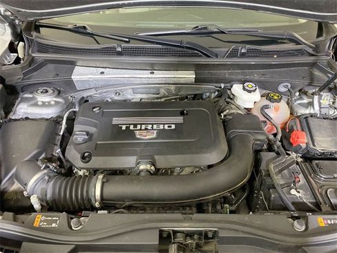 Used 2023 Cadillac XT4 Luxury image 16