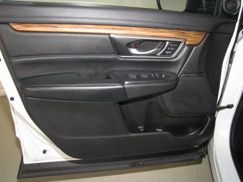 Certified 2021 Honda CR-V EX-L image 11