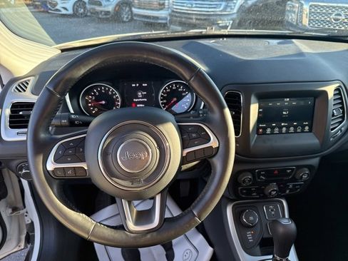 Used 2020 Jeep Compass Sport w/ Cold Weather Group image 20