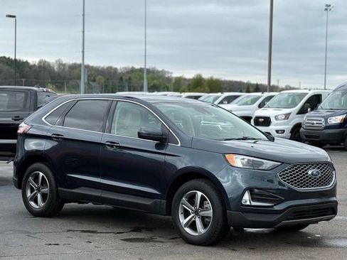 Used 2024 Ford Edge SEL w/ Convenience Package AWD/4WD image 36