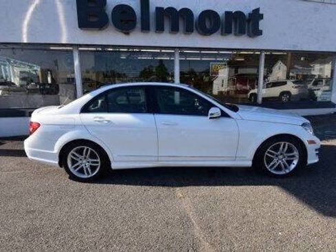 Used 2014 Mercedes-Benz C 250 Sedan image 2