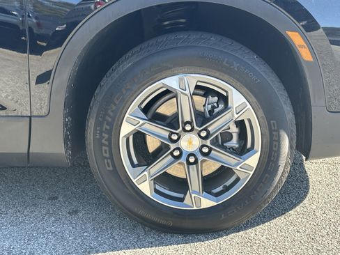 Used 2025 Chevrolet Blazer LT image 12