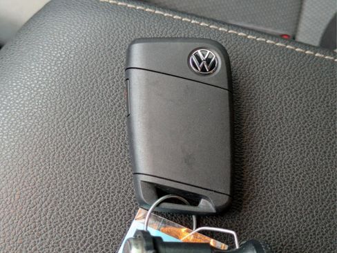 Used 2024 Volkswagen Taos S image 30