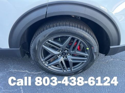 New 2026 Ford Explorer ST-Line w/ ST-Line Street Pack RWD image 21