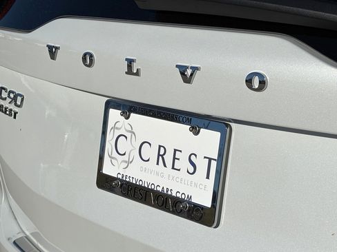 New 2026 Volvo XC90 T8 Ultra w/ Protection Package Premier image 7