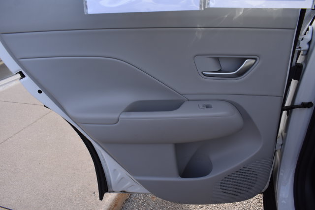 Used 2025 Hyundai Kona Limited AWD/4WD image 37