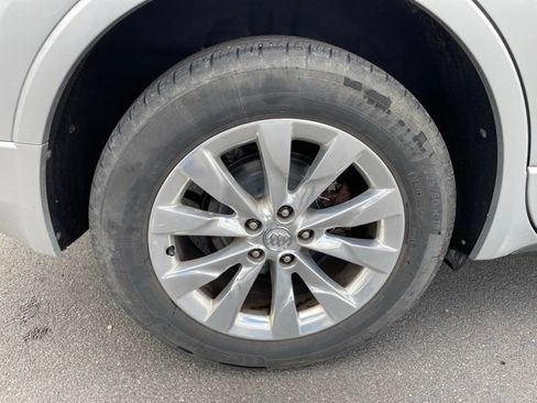 Used 2017 Buick Envision Essence FWD image 28