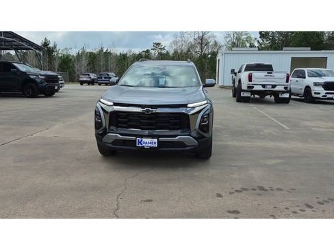New 2026 Chevrolet Equinox ACTIV image 3