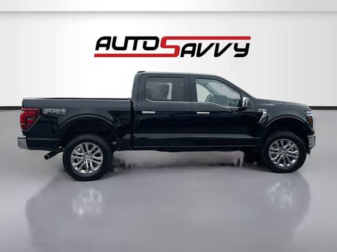 Used 2025 Ford F150 Lariat w/ Equipment Group 502A High image 8