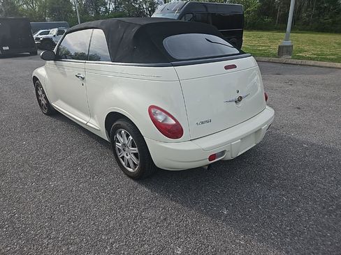 Used 2007 Chrysler PT Cruiser Convertible w/ Spring Special Group image 5