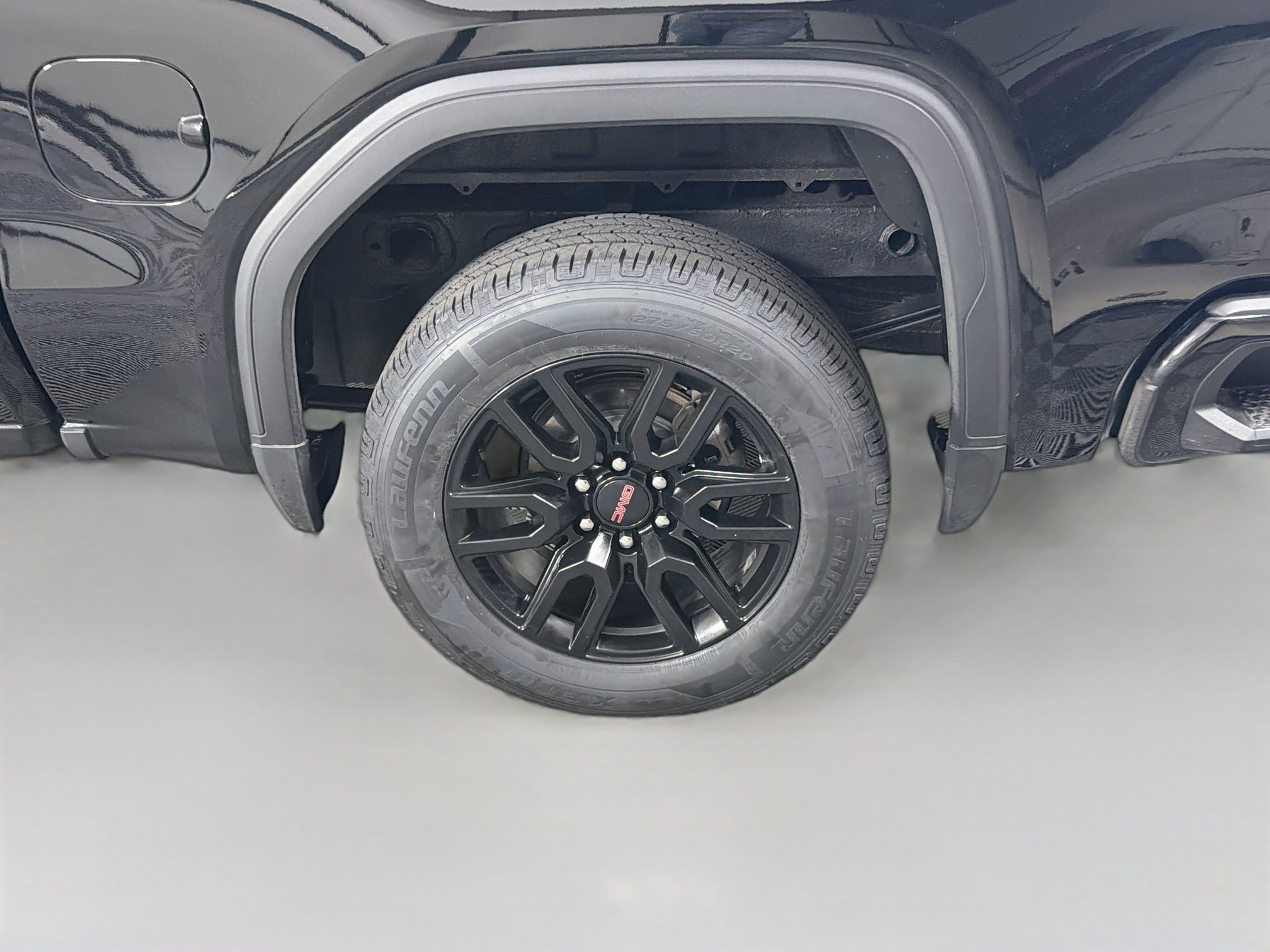 Used 2024 GMC Sierra 1500 Elevation AWD/4WD image 11