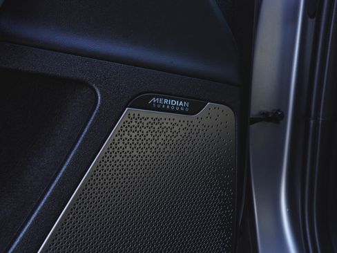 Used 2023 Kia EV6 GT-Line w/ GT-Line White Seat Package image 11