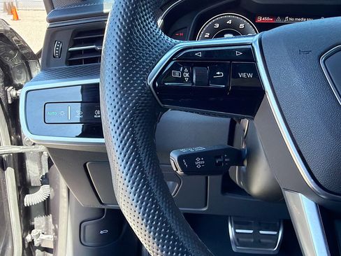 Used 2022 Audi S7 Premium Plus image 37