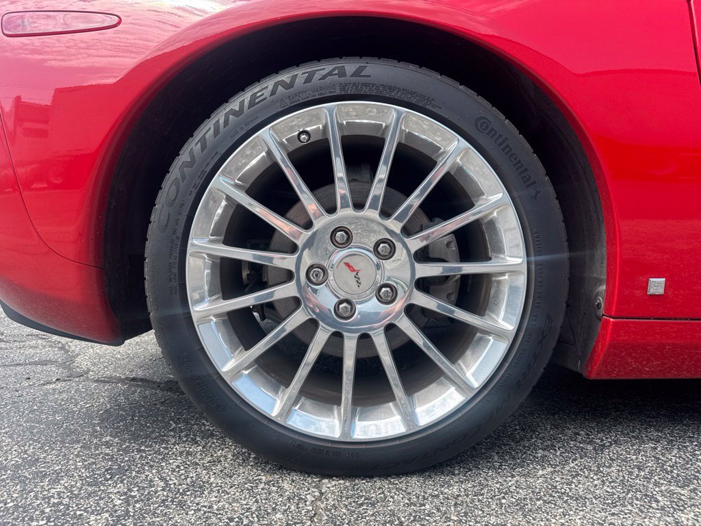 Used 2008 Chevrolet Corvette Coupe w/ Preferred Equipment Group RWD image 10