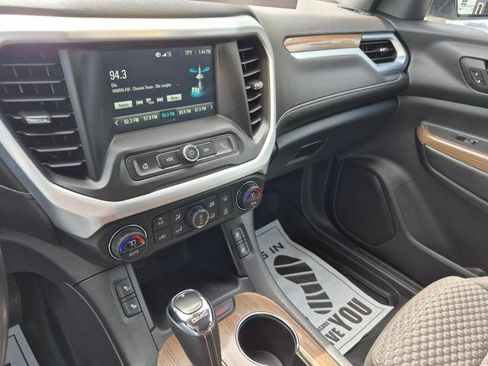 Used 2019 GMC Acadia SLE AWD/4WD image 19