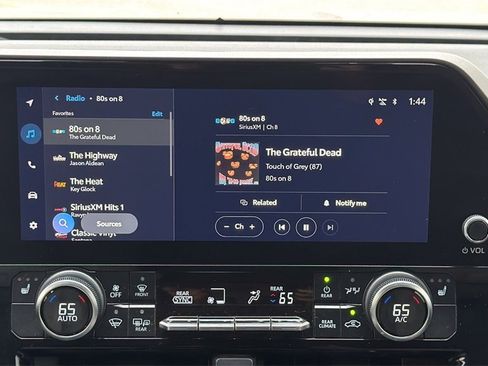 Used 2023 Toyota Highlander Bronze Edition image 22