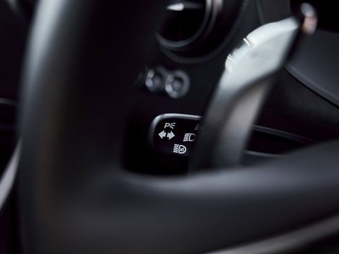 Used 2024 McLaren 750S image 51