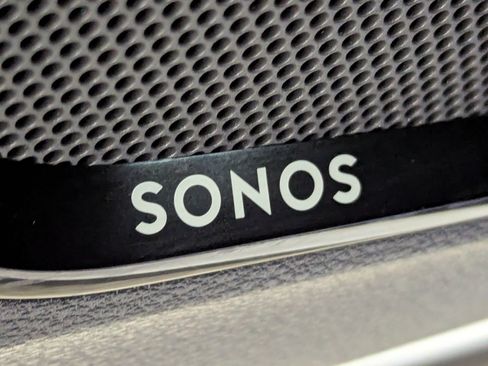 Certified 2025 Audi Q3 2.0T Premium Plus w/ Premium Plus Package image 24