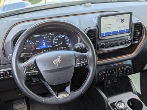 Used 2023 Ford Bronco Sport Outer Banks AWD/4WD image 13