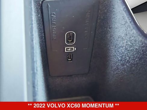 Used 2022 Volvo XC60 B5 Momentum AWD/4WD image 33