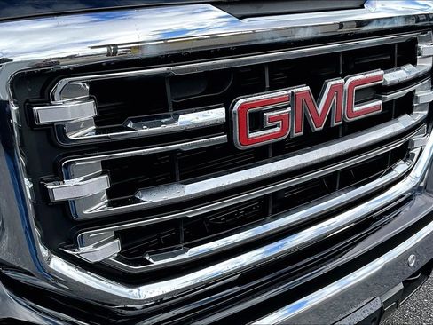 Used 2018 GMC Sierra 1500 SLT image 30
