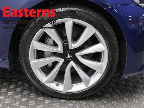 Used 2018 Tesla Model 3 Long Range RWD image 25