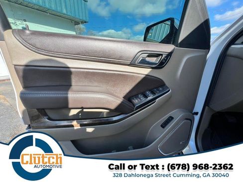 Used 2020 Chevrolet Suburban LT image 12