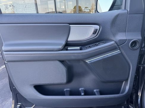 Used 2025 Ford Expedition Max Active image 2