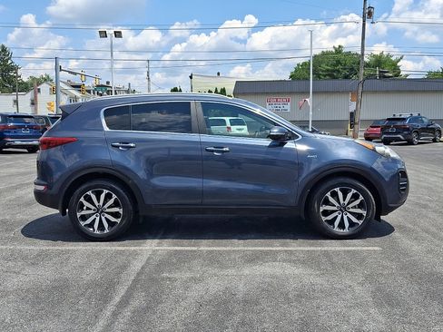 Used 2018 Kia Sportage EX AWD/4WD image 7