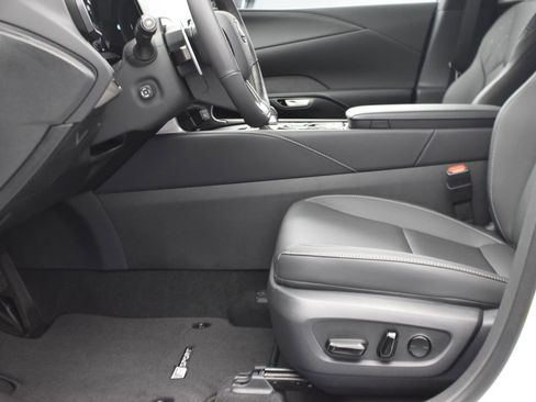 Used 2025 Lexus RX 350 F Sport image 12