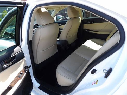 Used 2014 Lexus IS 250 AWD w/ Luxury Package w/Brown Wood image 12