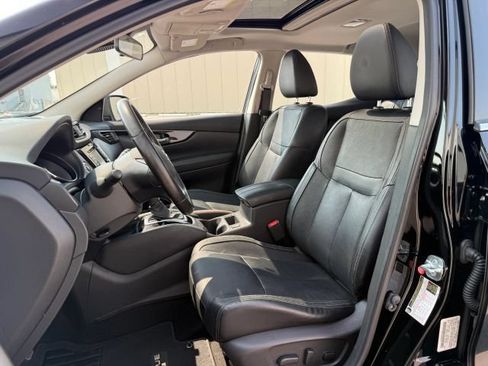 Used 2017 Nissan Rogue Sport SL w/ SL Premium Package AWD/4WD image 15
