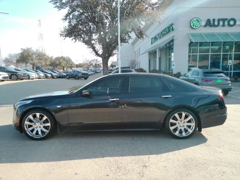 Used 2019 Cadillac CT6 Sport image 10