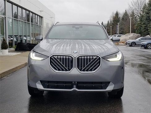 New 2026 BMW X3 xDrive30 w/ Premium Package image 2