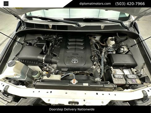 Used 2018 Toyota Sequoia TRD Sport image 49