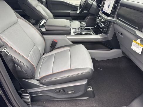 New 2025 Ford F150 Lariat w/ Equipment Group 501A Mid image 13