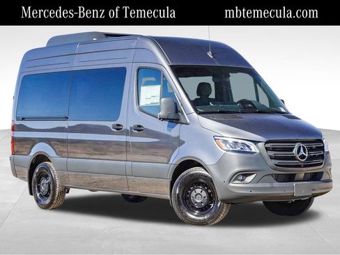 New 2025 Mercedes-Benz Sprinter 2500 image 1