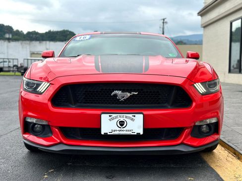 Used 2016 Ford Mustang GT image 4
