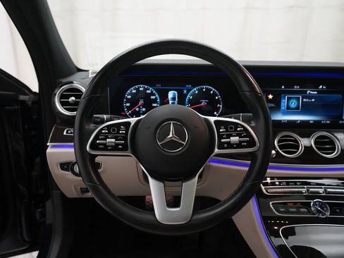 Used 2020 Mercedes-Benz E 450 4MATIC Wagon image 4