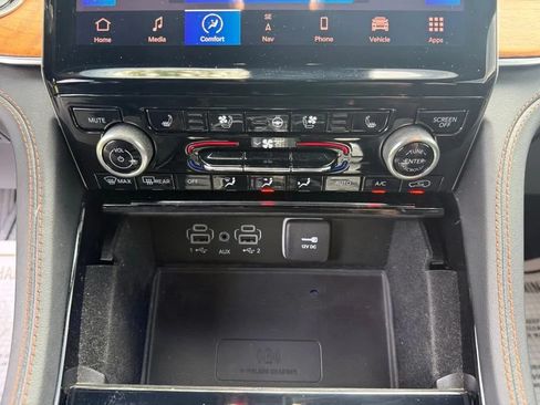 Used 2021 Jeep Grand Cherokee L Summit AWD/4WD image 24