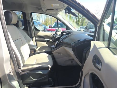 Used 2014 Ford Transit Connect Titanium image 22