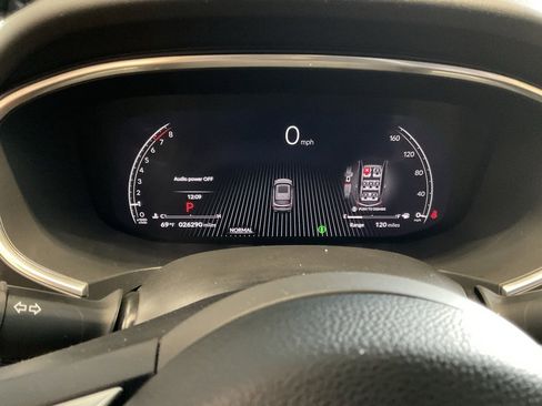 Used 2025 Acura MDX w/ Technology Package image 15