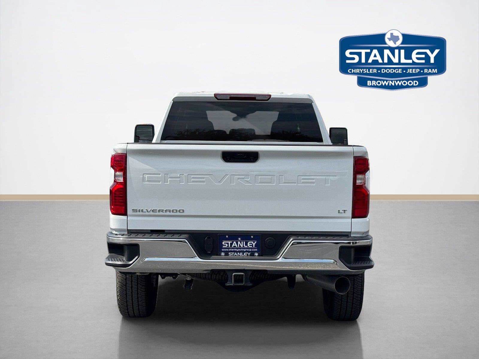 Used 2025 Chevrolet Silverado 2500 LT w/ Convenience Package AWD/4WD image 6