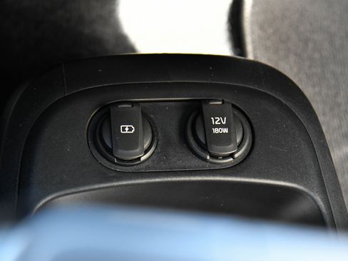 Used 2024 Kia EV6 Light image 28