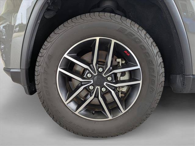 Used 2021 Jeep Grand Cherokee Trailhawk AWD/4WD image 13