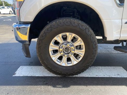 Used 2022 Ford F250 XLT AWD/4WD image 12